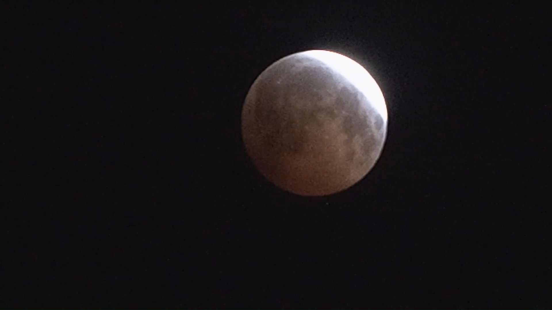 Eclipse de la lune de sang
