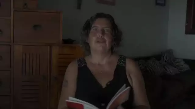 Histoire d'en lire - Holographies, recueil de poesies de Lara