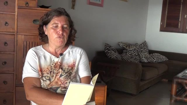 Découverte de la poésie de M. Guy Tirolien à travers deux ouvrages