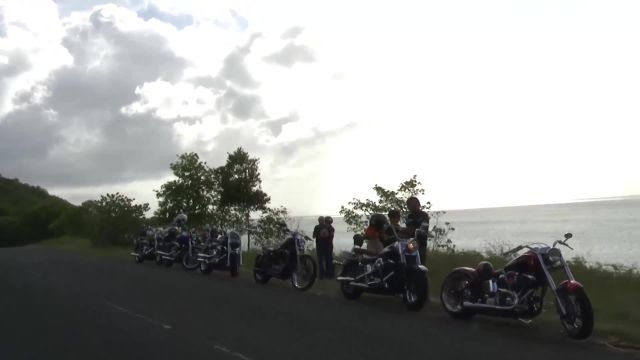 4 Juillet - 1er Ride Customs Marie Galante