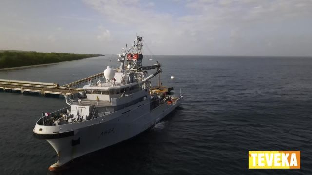 Manoeuvres à St Louis le Dumont d'Urville