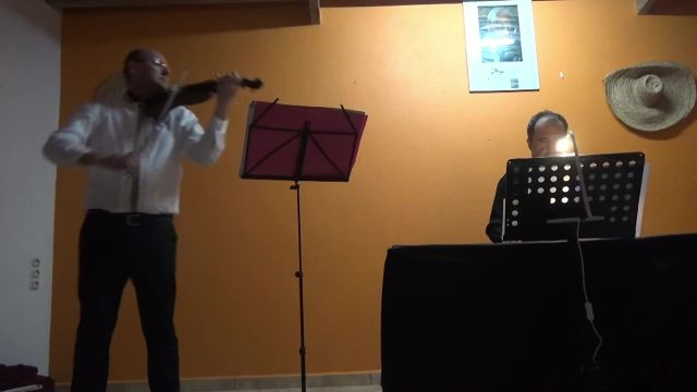 La musique classique s'invite en plein coeur des champs de canne