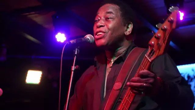 Le concert live Al Sanders : voyage au pays du Jazz and more