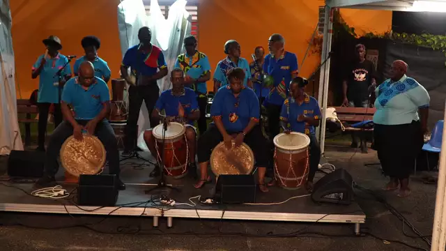Les rythmes du Gwoka interprétés par Kadansmag  le Pajambel